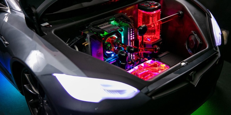 Tesla Model S - LUDICROUS PC