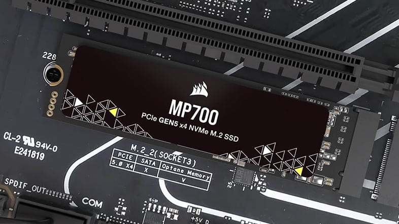 Corsair MP700
