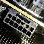 融解した12VHPWRコネクタ