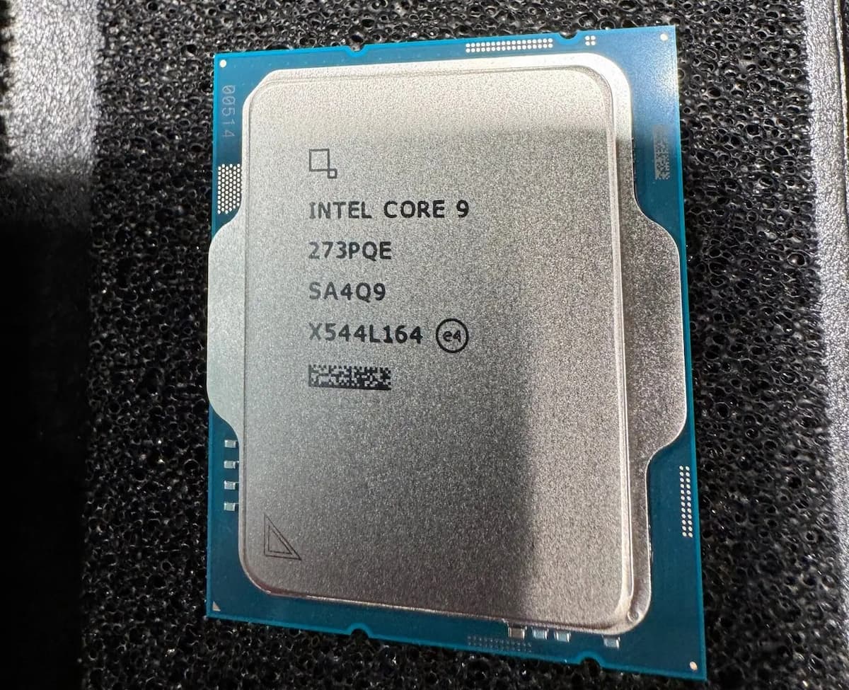 Bartlett Lake-S Core 9 273PQE 表面