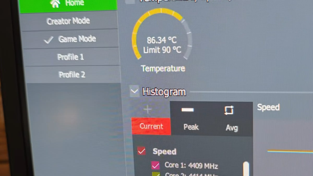 通常のガラスパネル: CPU温度86℃