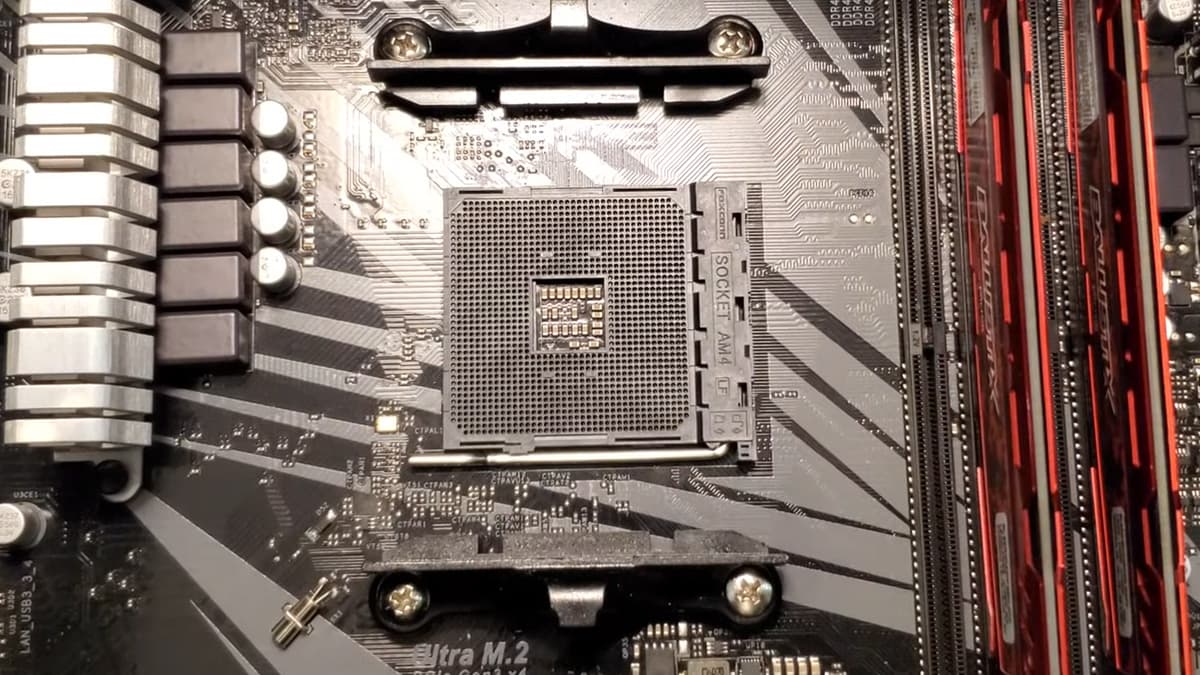 ソケットAM4 DDR4マザーボード